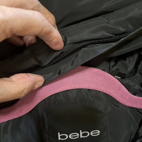 Y2K Bebe size S/P black cropped puffer jacket missing fur Rhinestone logo - Picture 15 of 15